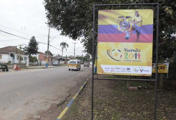 Rueda esconde sus armas pensando en Honduras