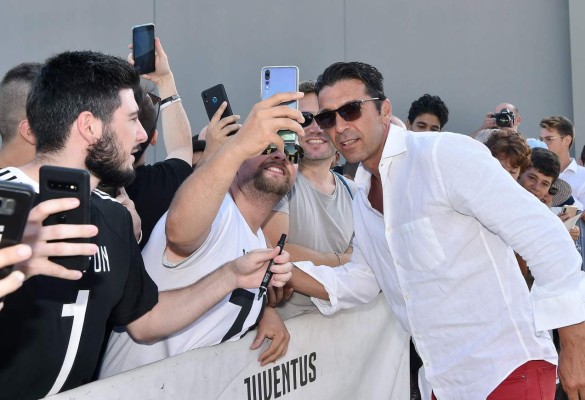 Gianluigi Buffon vuelve a la Juventus de Turín