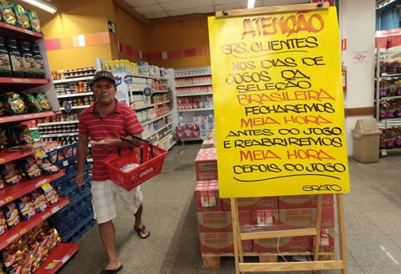 Comercio se paralizará en Brasil mientras juegue su selección