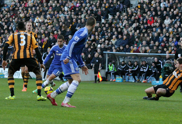 Chelsea derrota al Hull City y es líder provisional
