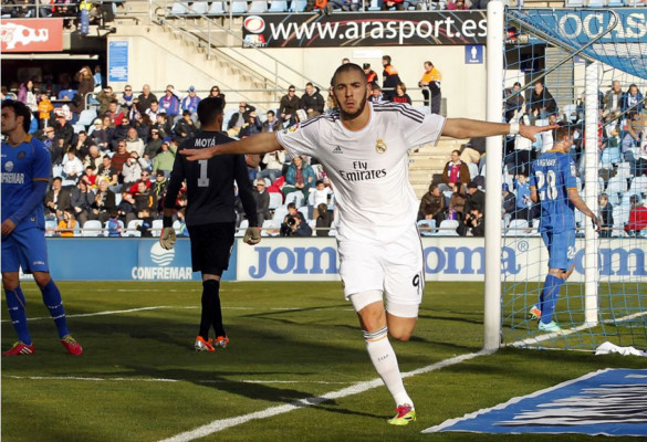 Real Madrid aguanta el pulso en la Liga con un paseo por Getafe