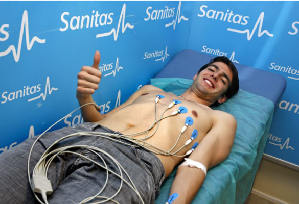 Espectacular presentación de Kaká en el Real Madrid