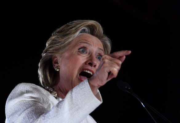 El anuncio con el que Clinton busca aplastar a Trump
