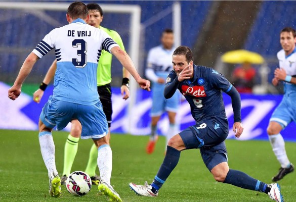 Lazio y Napoli empataron en ida de semifinales de la Copa Italia