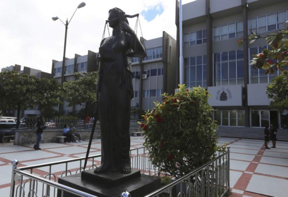Corte Suprema de Honduras separa a jueza de lo penal
