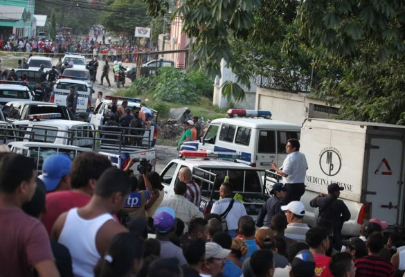 Niños quedan en medio de tiroteo que deja 6 muertos en Honduras
