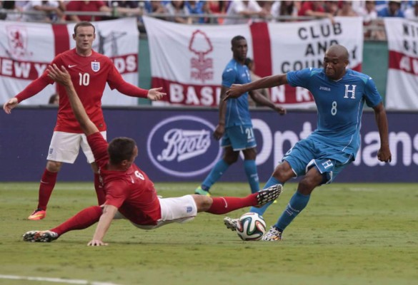 Honduras amarga a Inglaterra y llegará con confianza al Mundial