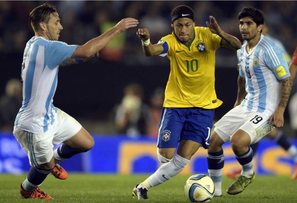 Argentina y Brasil se reparten puntos en el Superclásico