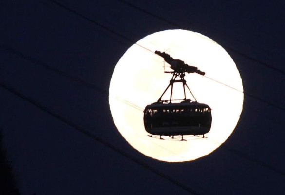 Así se ve la última superluna del año