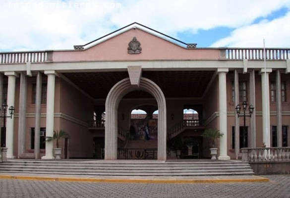 Recorte de presupuesto no debe afectar Salud, Educación ni Seguridad