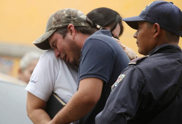 Sicarios en moto matan a dos primos en San Pedro Sula