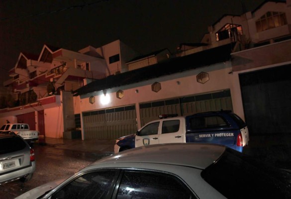 Hallan muertas a hija y esposa de empresario en Tegucigalpa