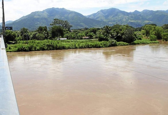 Alerta verde en el Valle de Sula por caudal del Ulúa