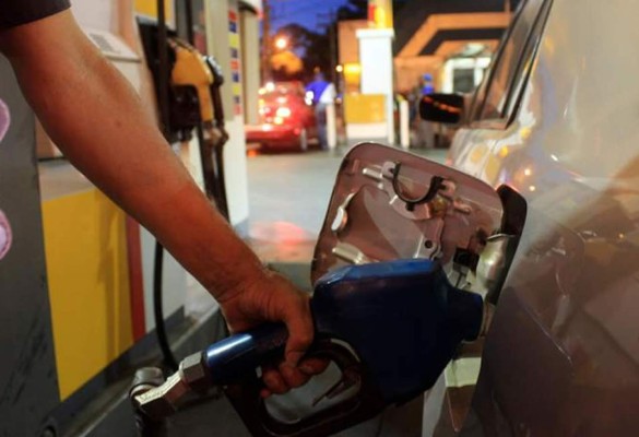 Rebaja de gasolinas en Honduras se extenderá una semana más