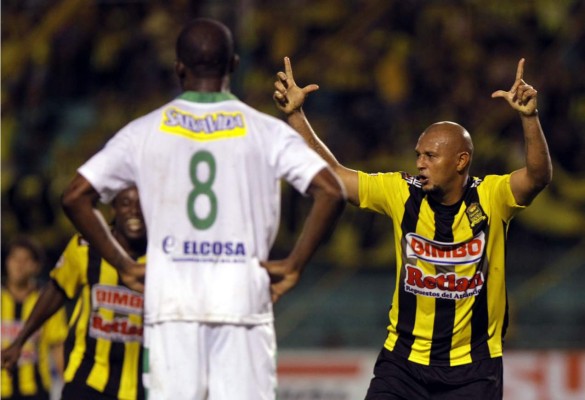 Video: El golazo de Sergio Mendoza contra el Platense