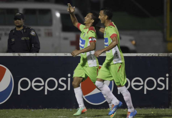 Motagua, salvado por el árbitro ante Marathón