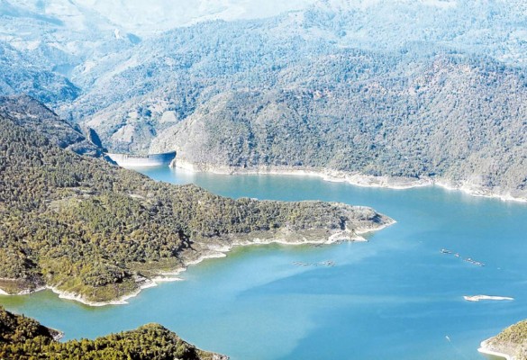 Empresa italiana Astaldi reparará las fisuras de la represa El Cajón