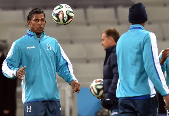 Selección de Honduras se toma la Arena Baixada