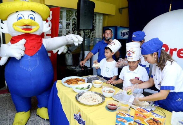 Escolares disfrutan una aventura divertida