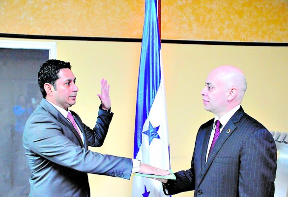 Nombran a tres subdirectores del Ministerio Público