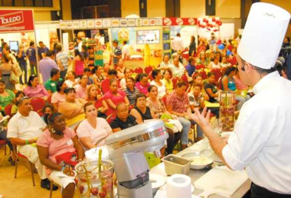 Buen Provecho consintió a los sampedranos