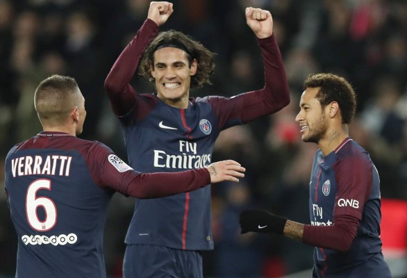 Cavani lidera nueva goleada del Paris Saint Germain en Francia