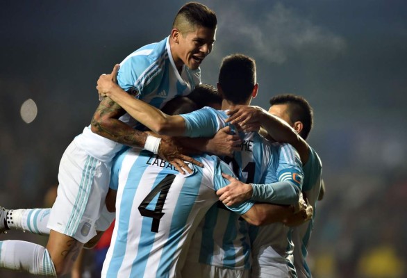 Argentina golea a Paraguay y jugará la final de Copa América