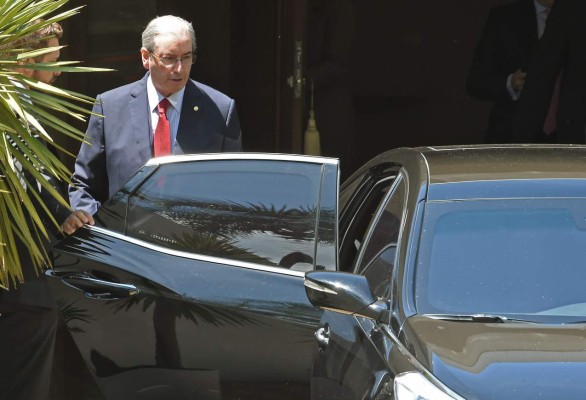 Presidente del Congreso brasileño enfrenta juicio político