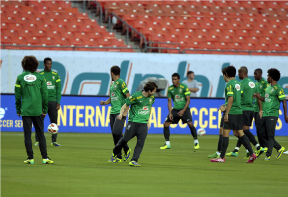 Brasil se probó en el Sun Life Stadium