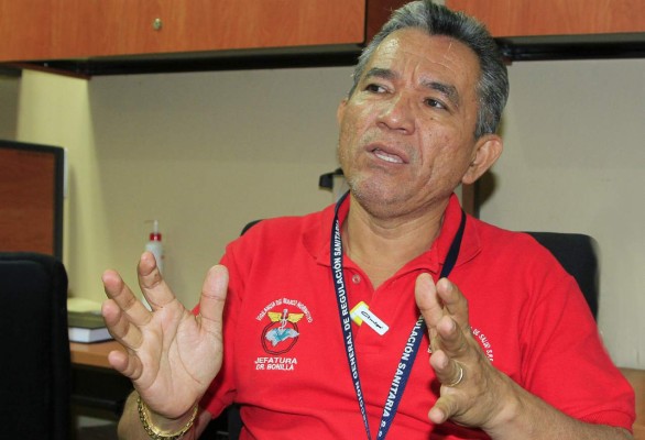 Vendedores acatan medidas de higiene para temporada de verano