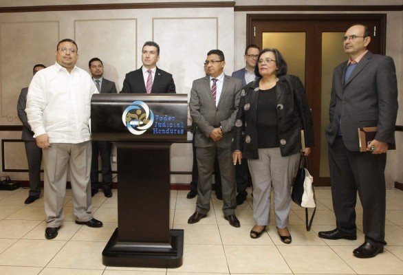 En 20 días, las FF AA comenzarán la distribución del material electoral