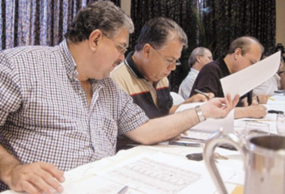 El campeón abre ante Hispano