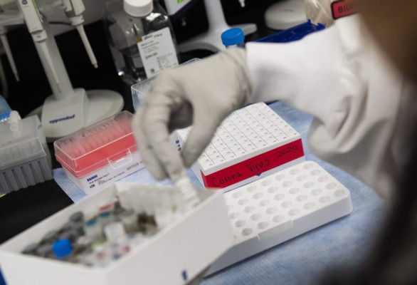 Cuatro tratamientos contra el coronavirus, bajo test en Europa