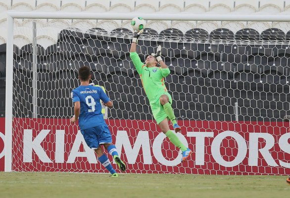 Honduras logra agónico empate y se acerca a octavos del Mundial