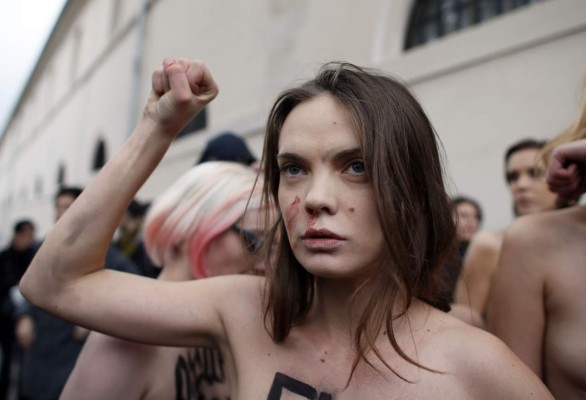 Hallan muerta en París a cofundadora de Femen