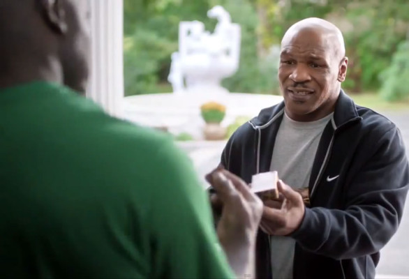 Video: Mike Tyson le devuelve la oreja a Evander Holyfield