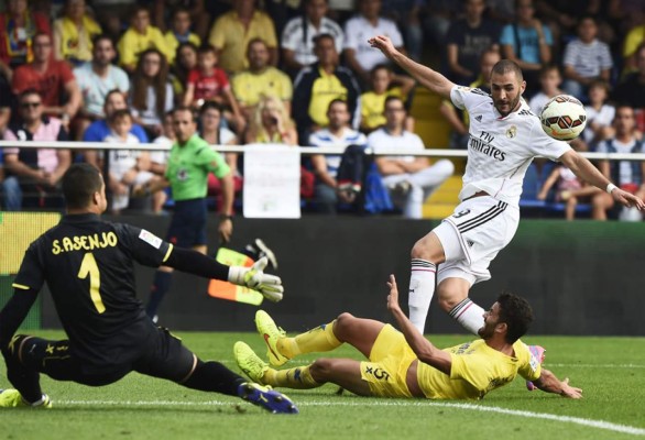 Real Madrid vence al Villarreal y se acerca a la cabeza de la Liga