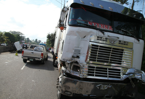 Ganadero y su hijo mueren en accidente vehicular en Santa Cruz de Yojoa