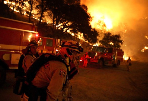 Más de 20 incendios arrasan California en medio de sequía histórica