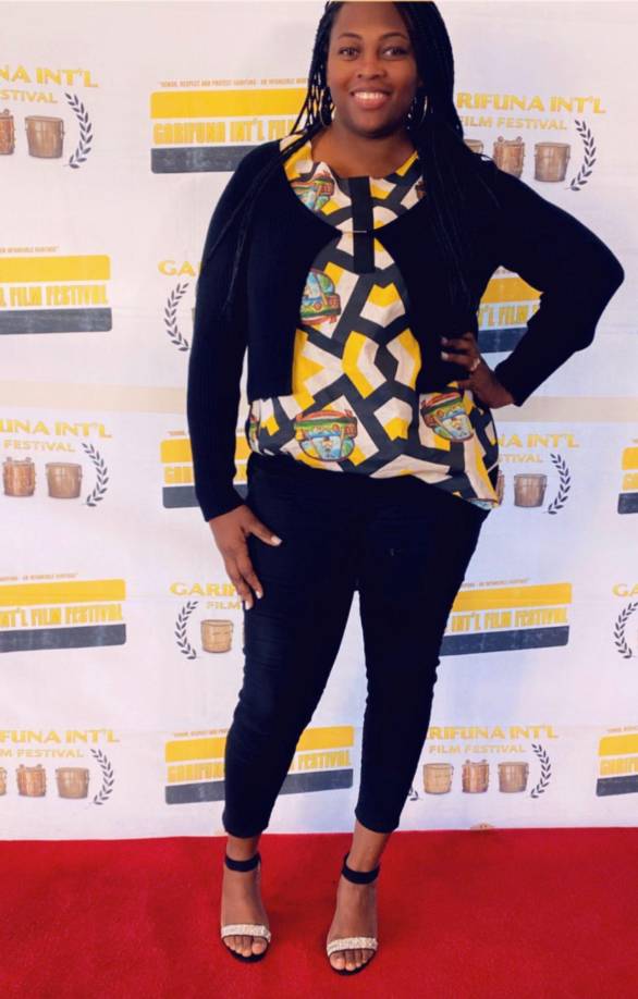 “Como Garífuna, me enorgullece proyectar todo estos elementos a través de esta forma textil y convertirlo en un sentimiento que nos acompaña en nuestra piel” afirmó la diseñadora.