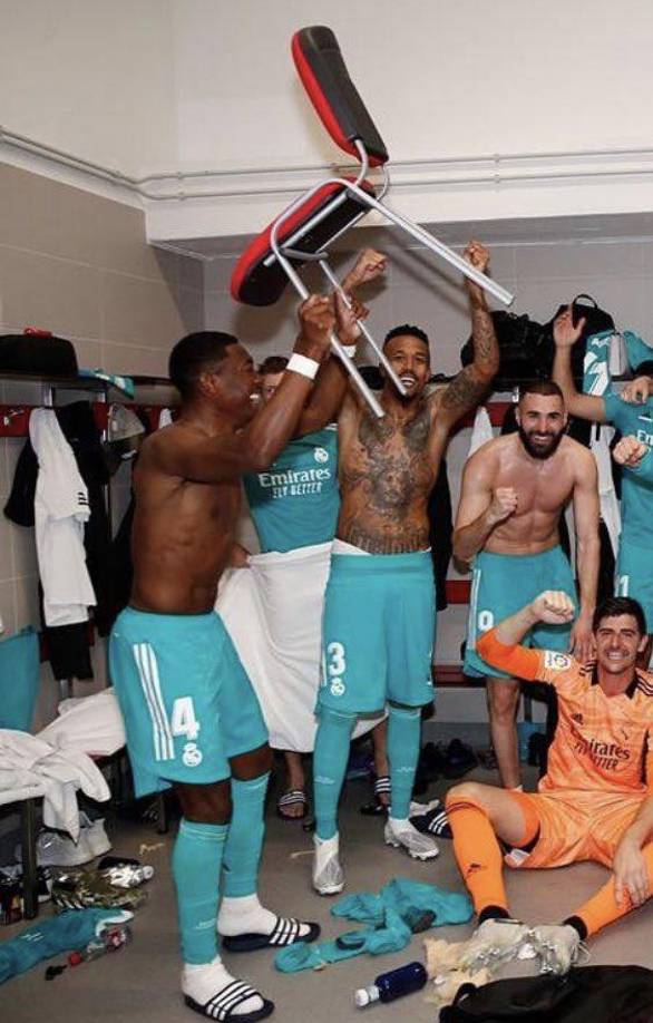 David Alaba repitió la imagen que hizo viral en la remontada contra el PSG.