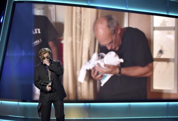 Johnny Depp borracho en los Hollywood Film Awards