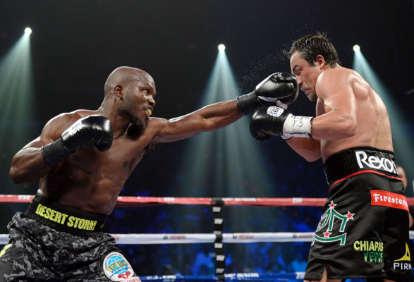 Timothy Bradley retuvo el título al vencer a Juan Manuel Márquez