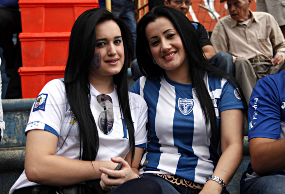 Una afición de Mundial despidió a la Selección de Honduras