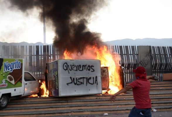 Miedo, dolor y rabia en México por la masacre de los 43 estudiantes