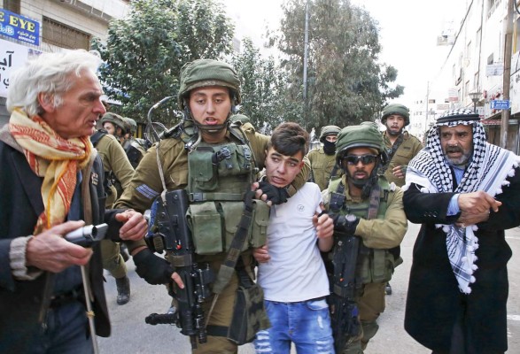 Mueren cuatro palestinos por disparos del Ejército israelí