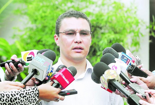 Placa actual quedará invalidada en 2016 por mecanismo de seguridad