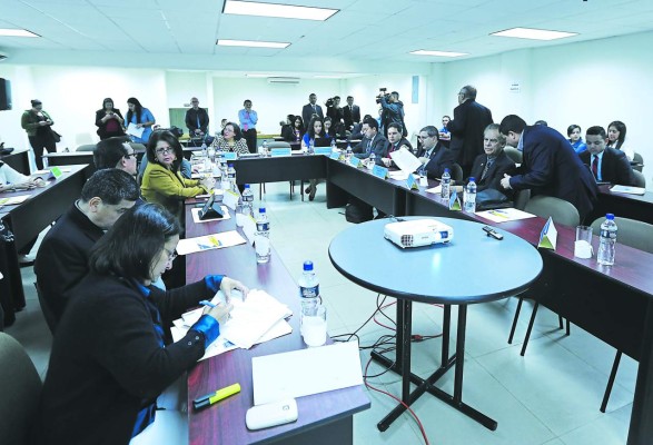 Consejo de Educación nombró comisión que hará auditoría académica en la UNA