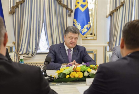 Avión de Malasia Airlines MH17 fue derribado por Rusia: presidente de Ucrania