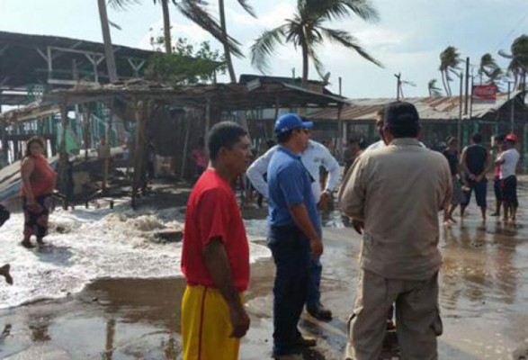 Copeco emite alerta amarilla por marejadas en el Golfo de Fonseca